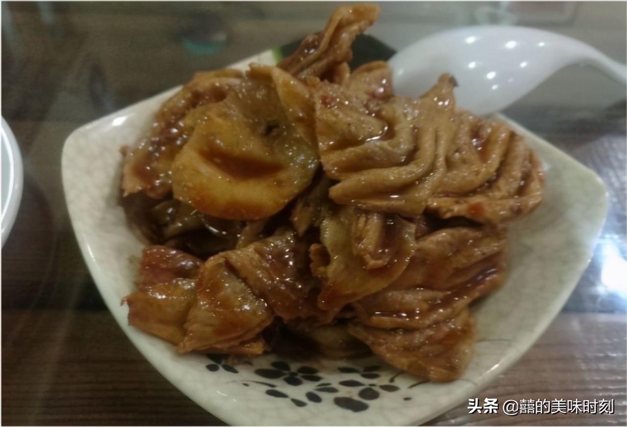 老北京卤煮15元一碗,天津卤煮多少钱一碗