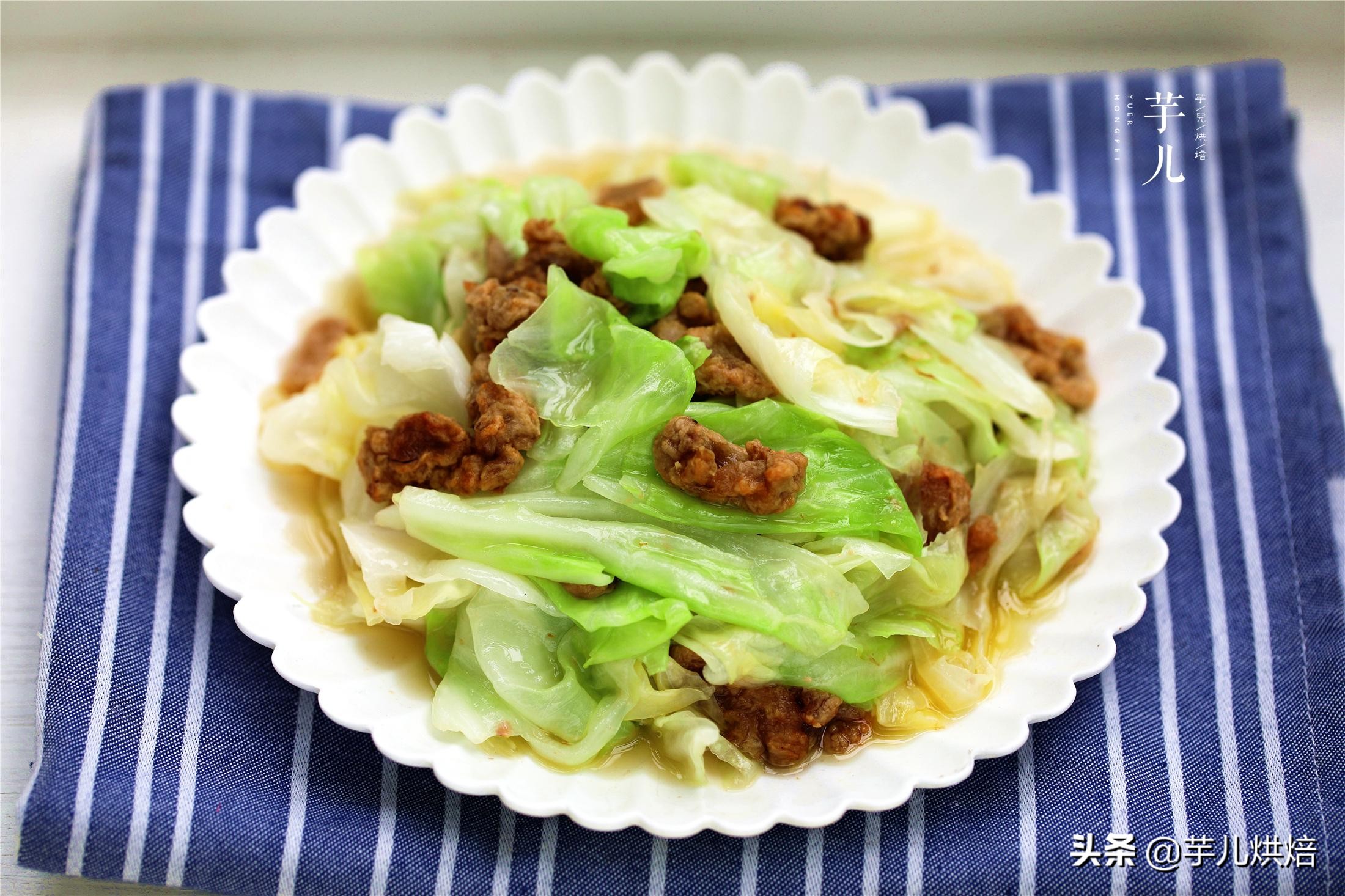 油渣倒掉还是炒菜好吃,油渣也别扔