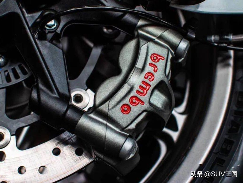 春风国宾1250巡航摩托车评测,春风1250trg北京摩托展体验