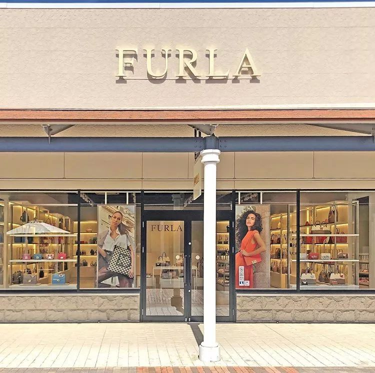 东京和大阪哪一个更适合购物,日本东京和大阪购物哪里便宜些