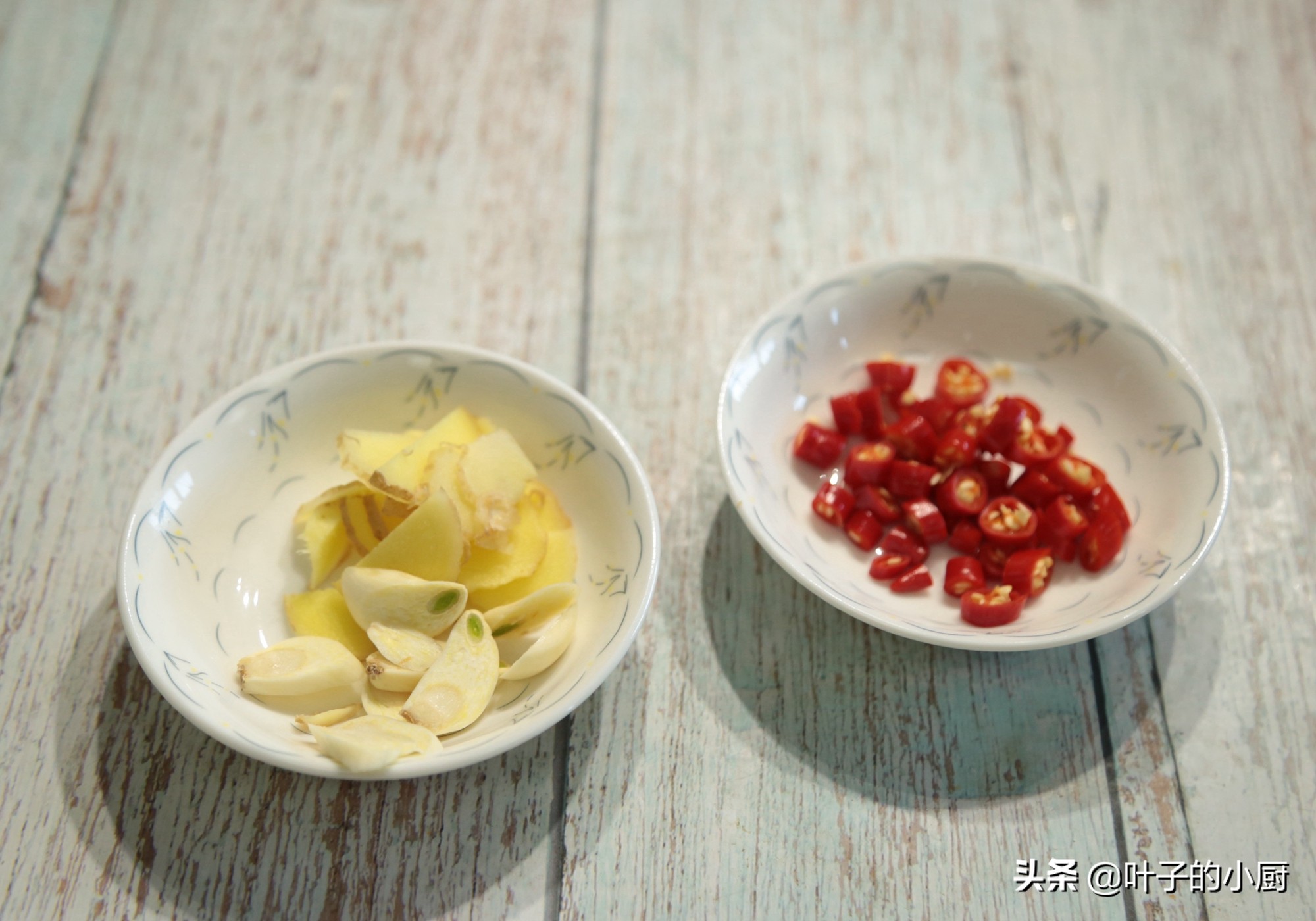 炒蒜苗为什么会苦,炒蒜苗为什么会出汤