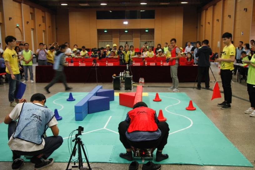 什么是“理工男的浪漫”？小记者探访“工程师摇篮”找到了答案