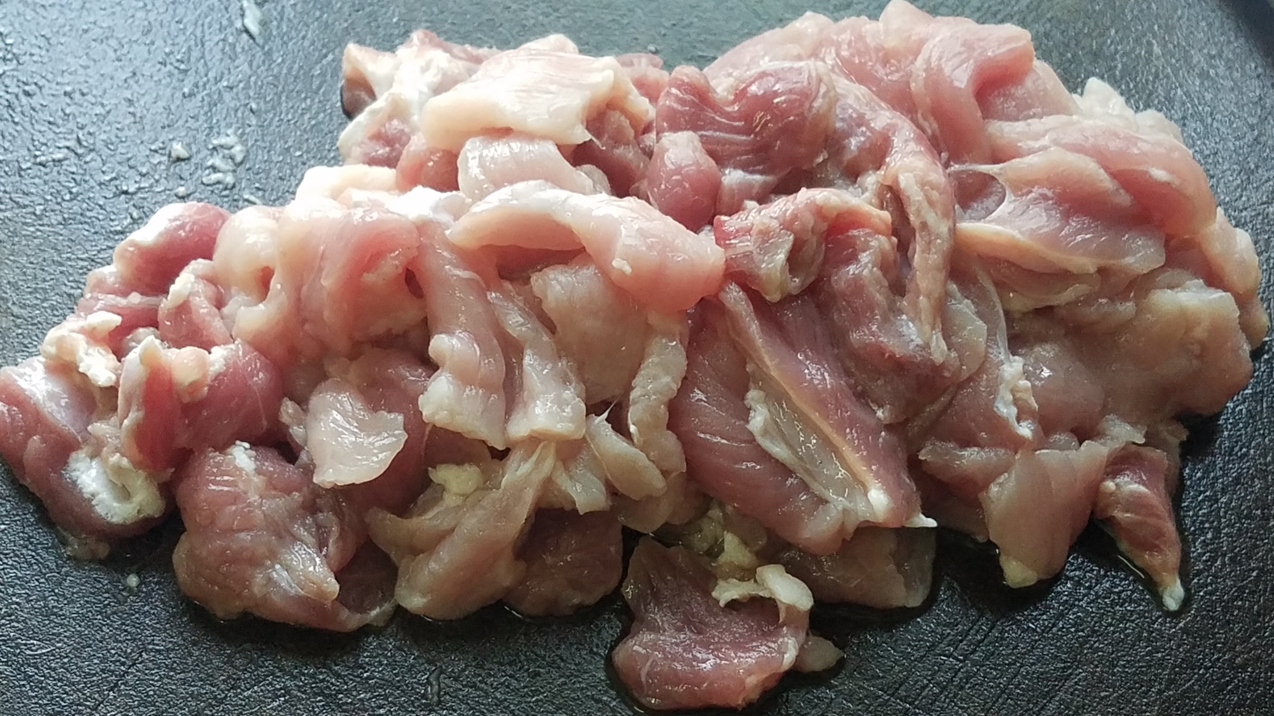 番茄肉片怎么做肉更嫩好吃又简单,西红柿滑肉片汤做法