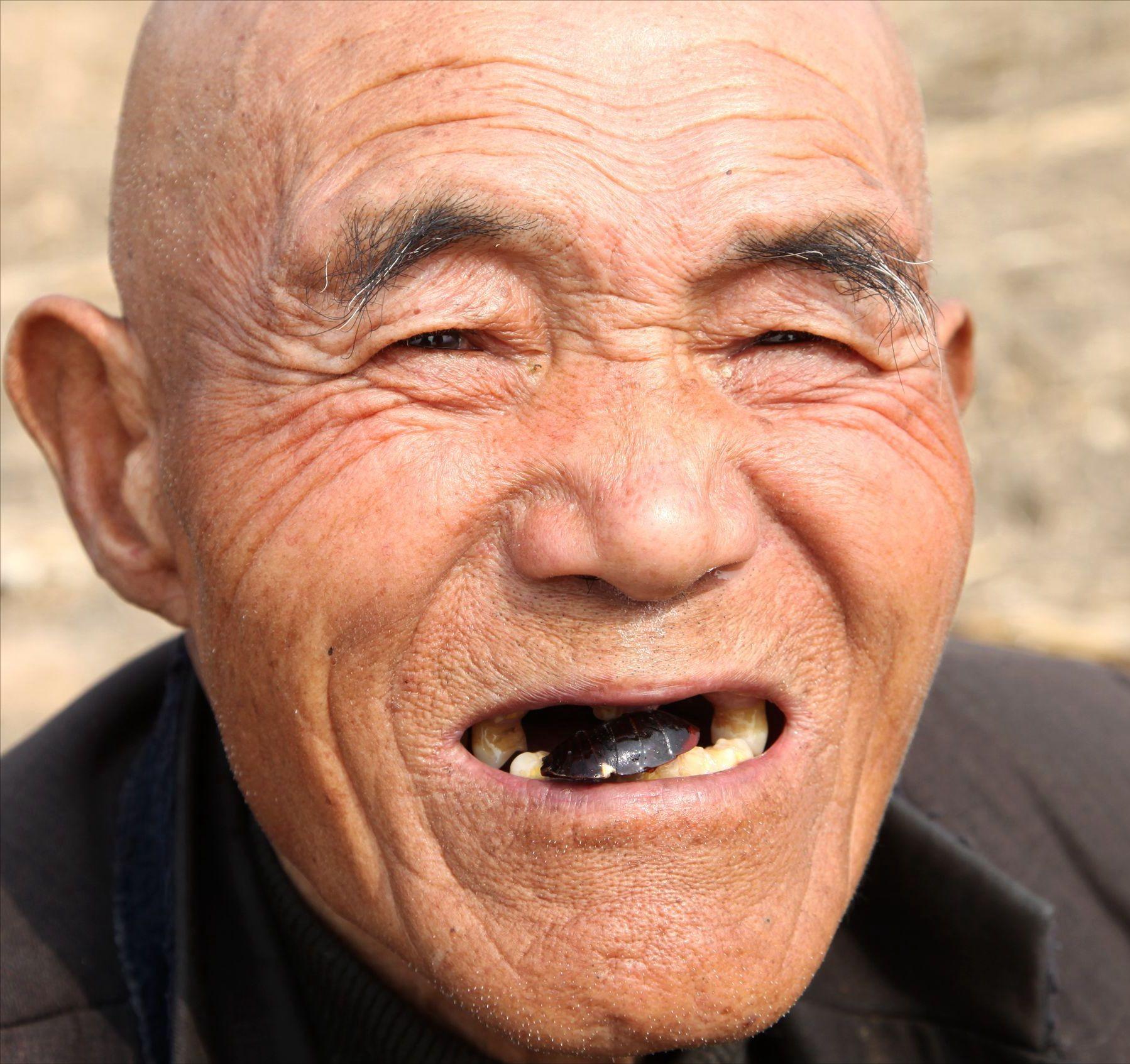 身披铠甲的土肥圆，土鳖不是形容词，而是餐桌上100一斤的美食