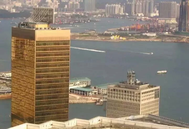 香港中银大厦风水布局,香港中行和汇丰大楼的风水