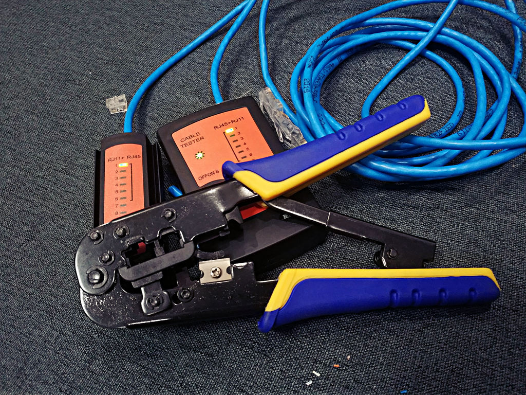 超六类网线钳与普通网线钳的区别,没有网线钳时怎样制作网线