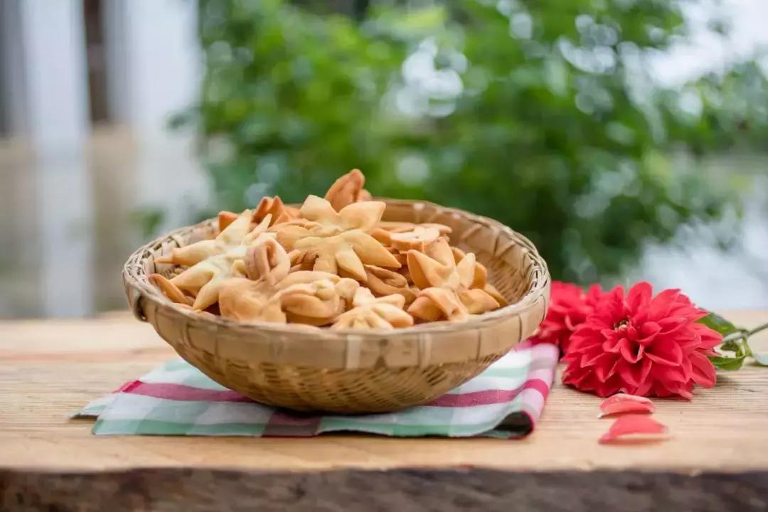 欢迎全国各地朋友到四川旅游做客,欢迎全国各地的朋友们来四川做客