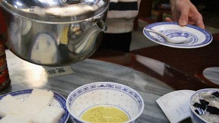 魔都地道港式糖水铺100种糖水开吃,魔都糖水铺子视频