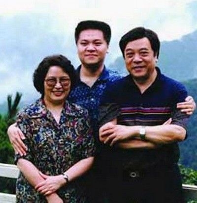 赵忠祥5亿家产留给谁,赵忠祥凭什么有五亿家产