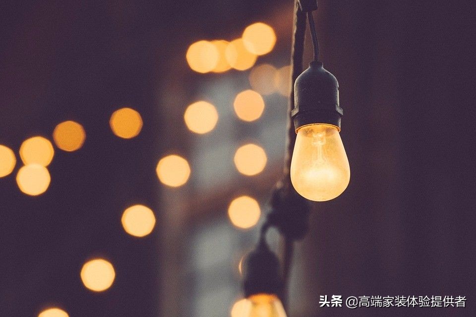 如何选择客厅灯吸顶灯,如何选择客厅的灯尺寸