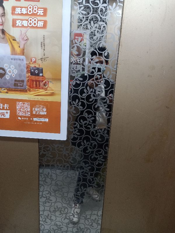 卫生间铺完地砖缝隙变黑怎么处理,新房卫生间地砖重新铺设