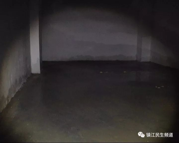 邯郸美的城顶楼漏水,美的城三期别墅