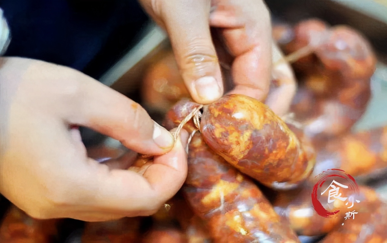 腊肠灌好要怎么凉晒,腊肠灌完了之后怎么才能做熟