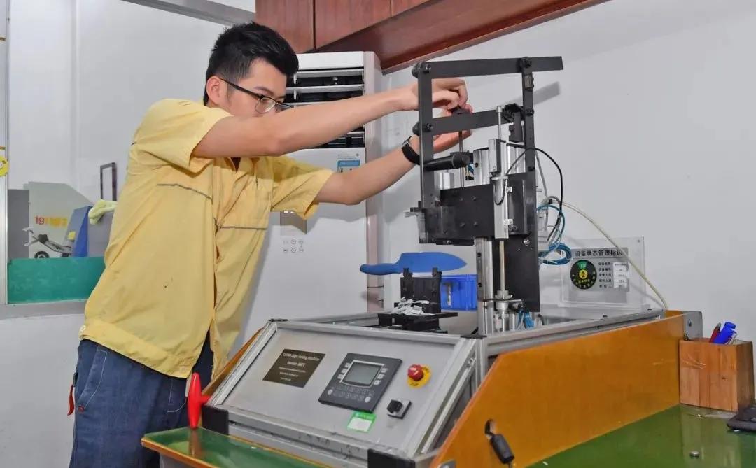 又多了一个骄傲！*江阳**这家企业跃升中国餐厨类刀具出口冠军