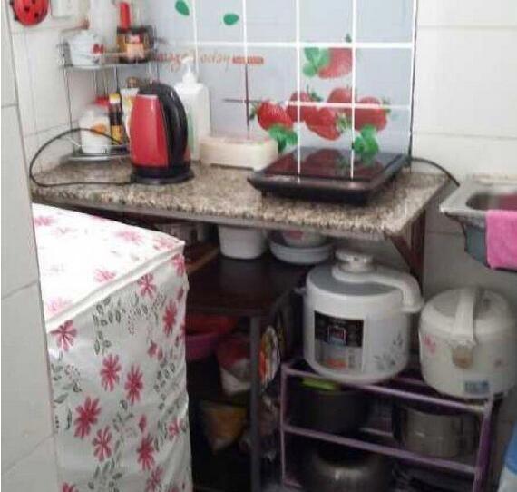 一家三口深圳住单间,一家五口在深圳租房三房二厅