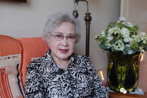 有皱纹依旧很美的女明星,皮肤松弛长皱纹的女明星