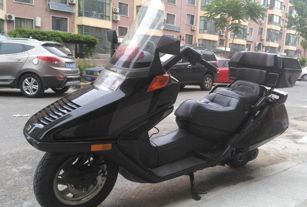 本田暴风眼cb190r,本田暴锋眼cb190r多少钱