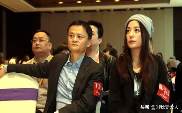 赵薇为啥还能上综艺,赵薇最新消息要回娱乐圈了吗