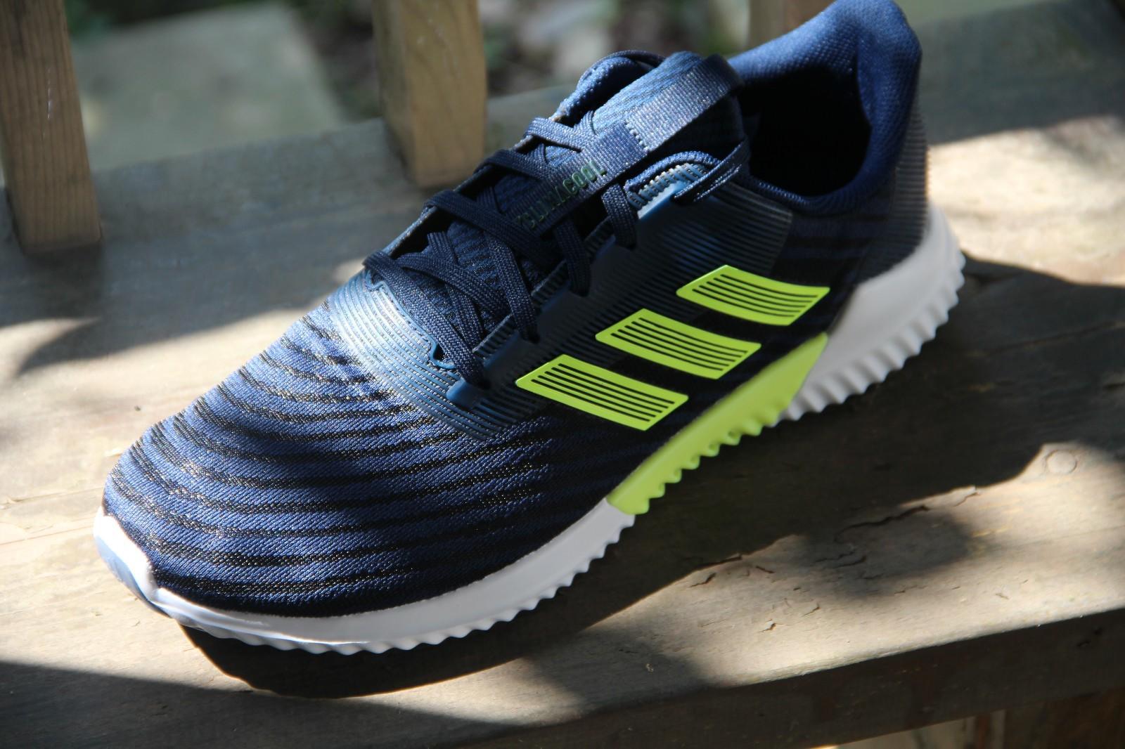 adidas清风跑鞋最新款,阿迪清风跑鞋讲解