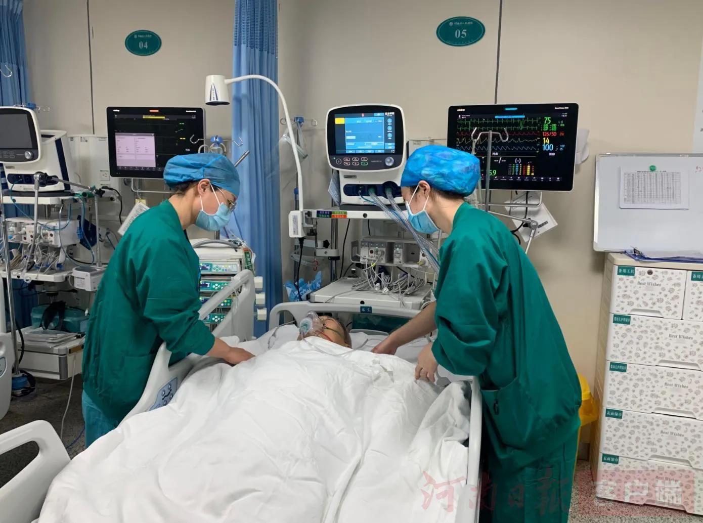 icu护士每天面对生死,icu护士是不是各种忙