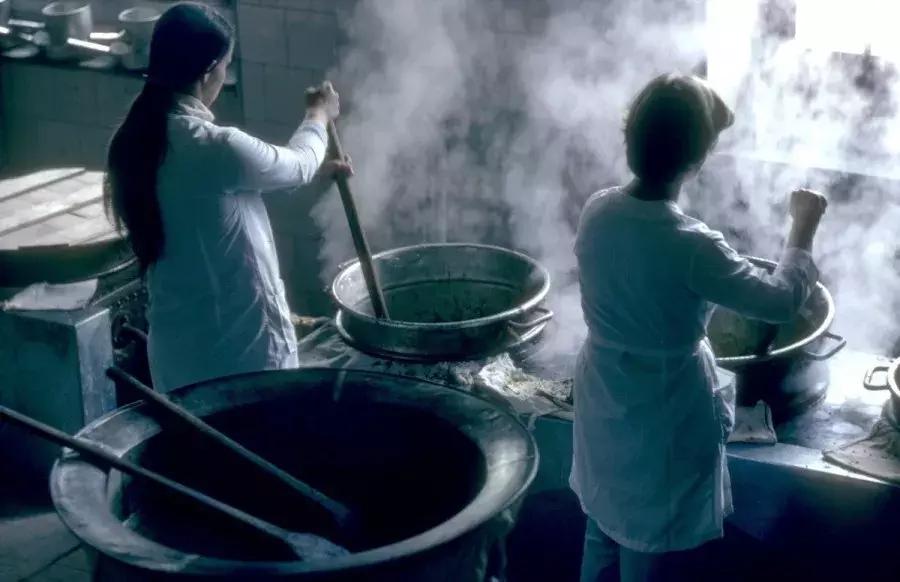 求你，都9012年了千万不要再把精油当做油了