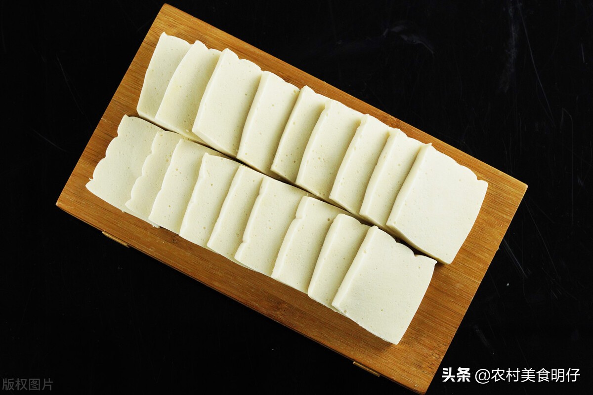 黄豆和黑豆制作豆腐全过程,黑豆豆腐制作比例