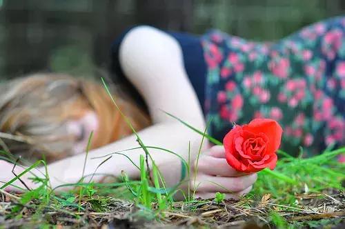 我跟老板闹翻了怎么办,跟老板干了3年不好意思辞职