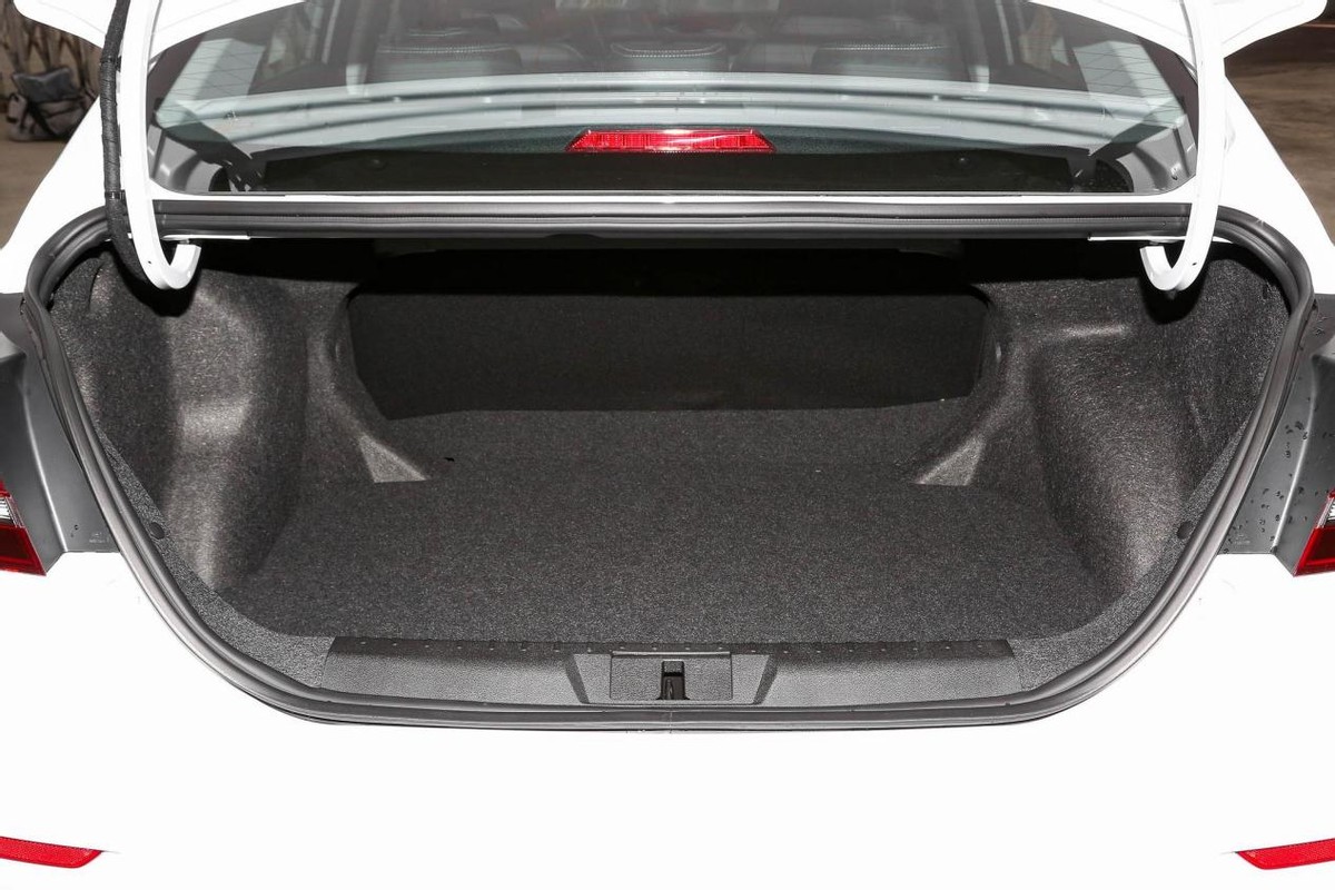 六七万预算买什么车比较好,六七万买什么车最好又保值