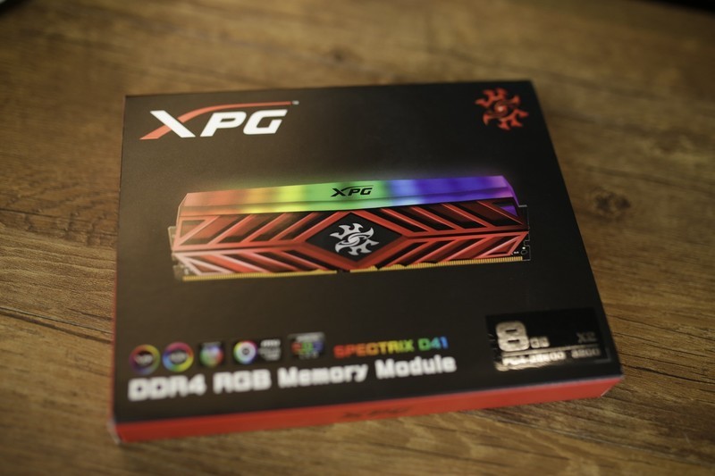 贫穷限制了想像，跑分64万烧包主机扫雷卡不卡？