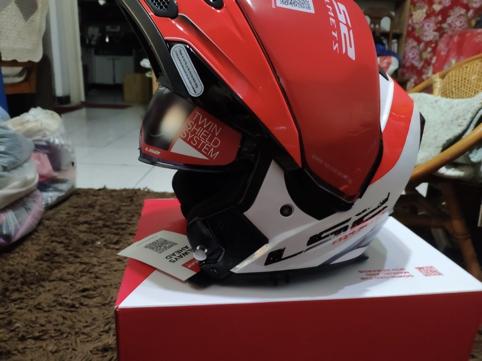 ls2尾翼揭面盔,ls2全盔骑行感受