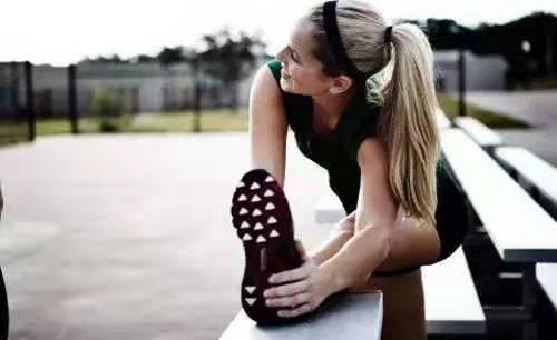 这些错误的方式让你白学了,3种常见急救错误方法