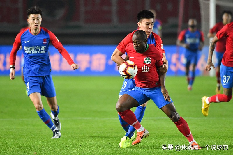 恒大被双杀后,中超聊天群炸锅了,申花说出卡纳瓦罗没下课的原因