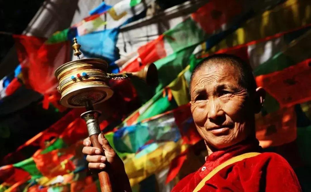 藏族的特色节日是什么节,藏族的特色节是什么