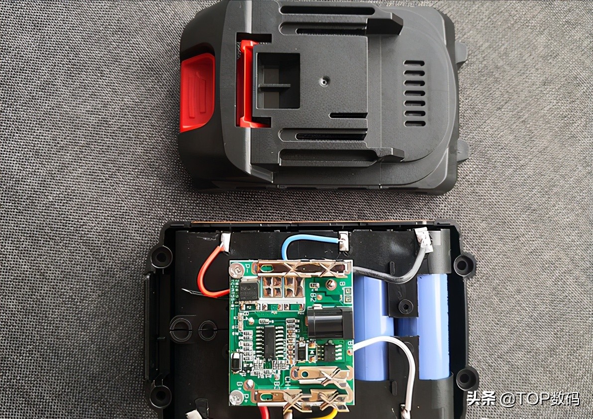 锂电洗车机能达到800w吗,锂电洗车机换大电池用