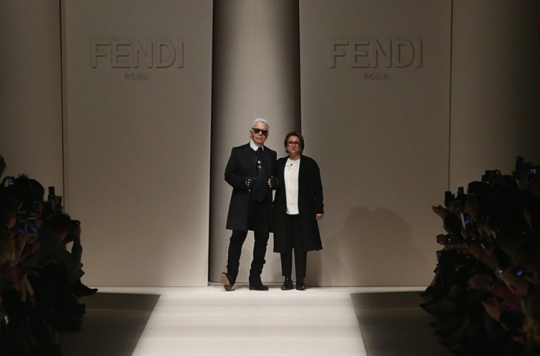 fendi奢潮穿搭,fendi经典时尚
