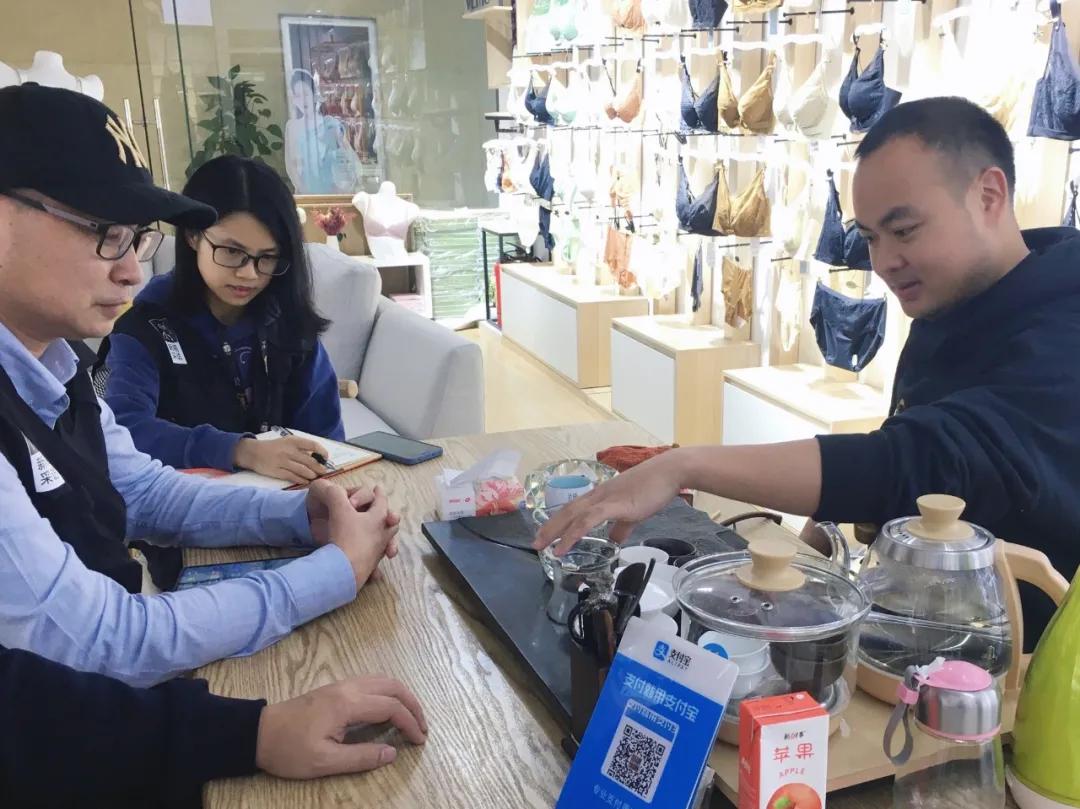 内衣行业现状及前景,内衣行业现状和前景