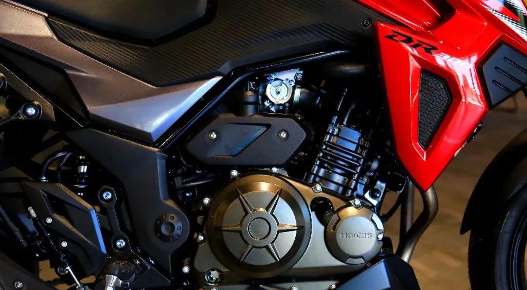 被吹上天的国产车,比豪爵dr300再好一个级别的车