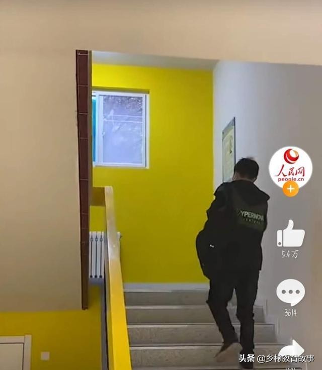 西安翻译学院粉色宿舍,西安外语翻译学院男生宿舍