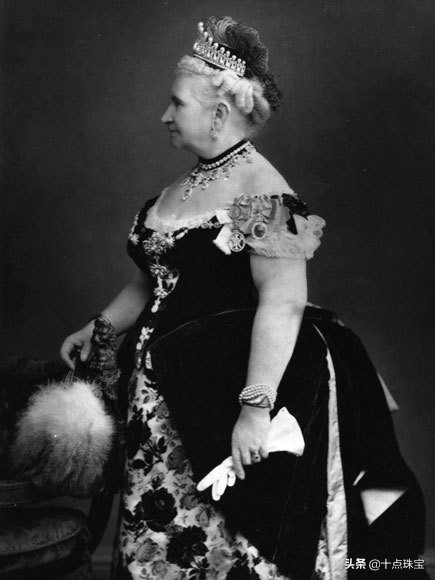 从郭碧婷的冠冕，谈冠冕的历史，你必须知晓的关于冠冕的八个问题