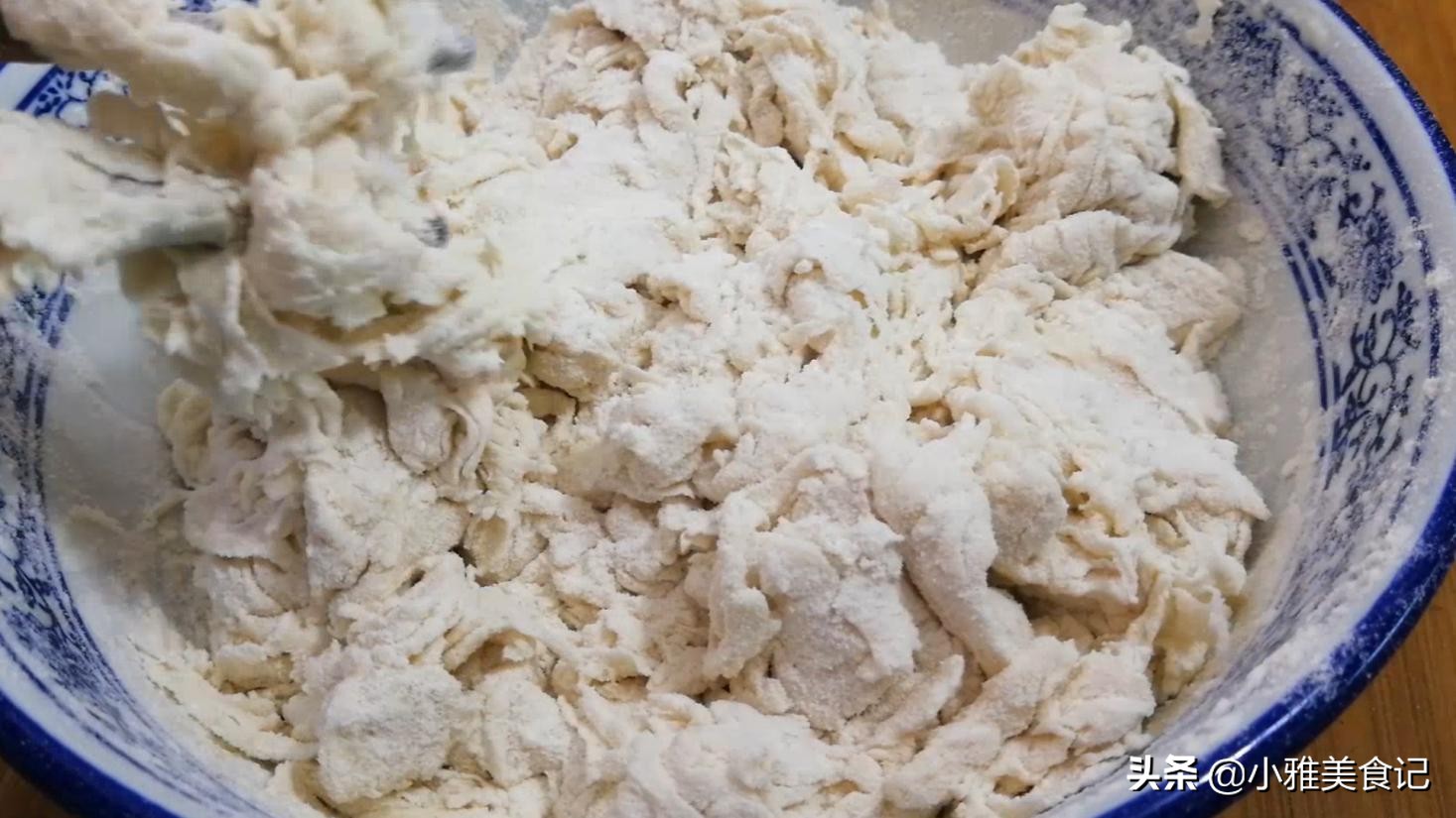 来学习一招三分钟快速发面的妙招,教你5个发面技巧