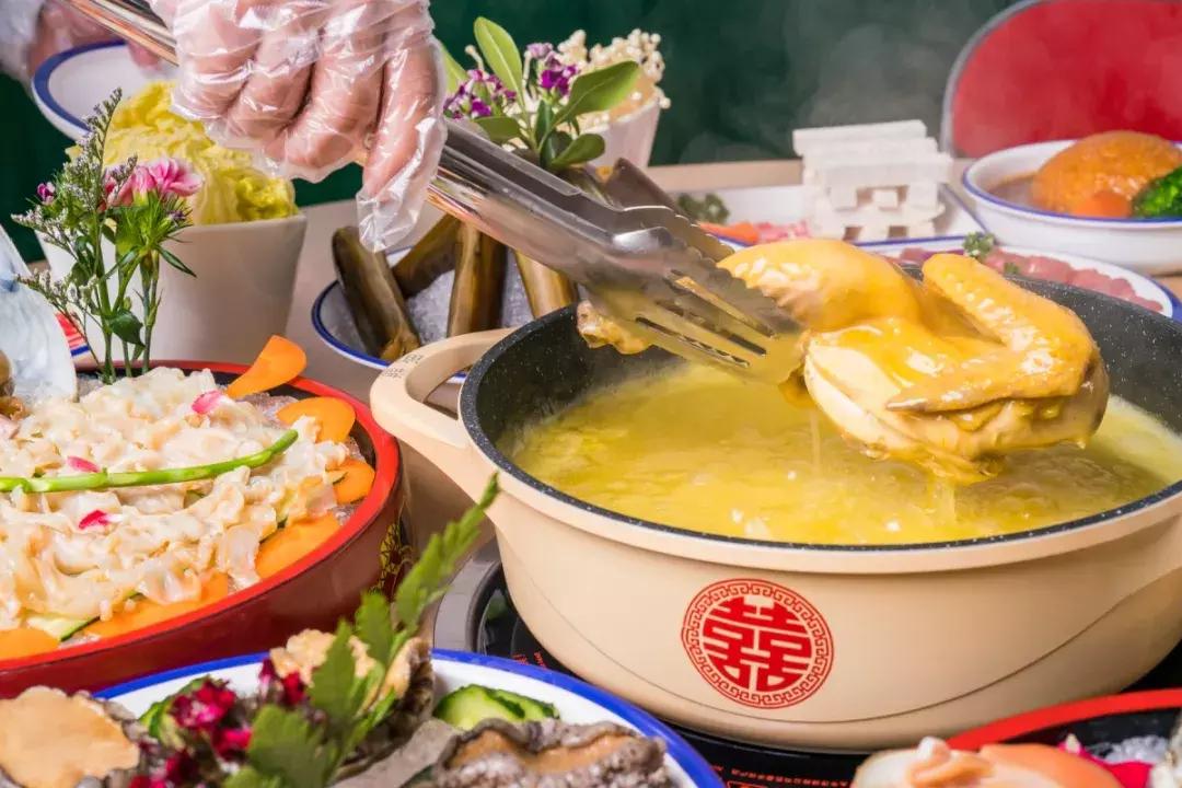 曝光魔都这家“Lamer火锅”，锅底免费送，鲍鱼不要钱！