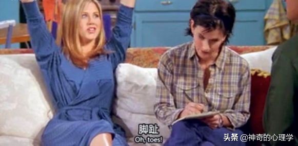 你是在看她，还是在看她的脚|关于恋足癖的两三事