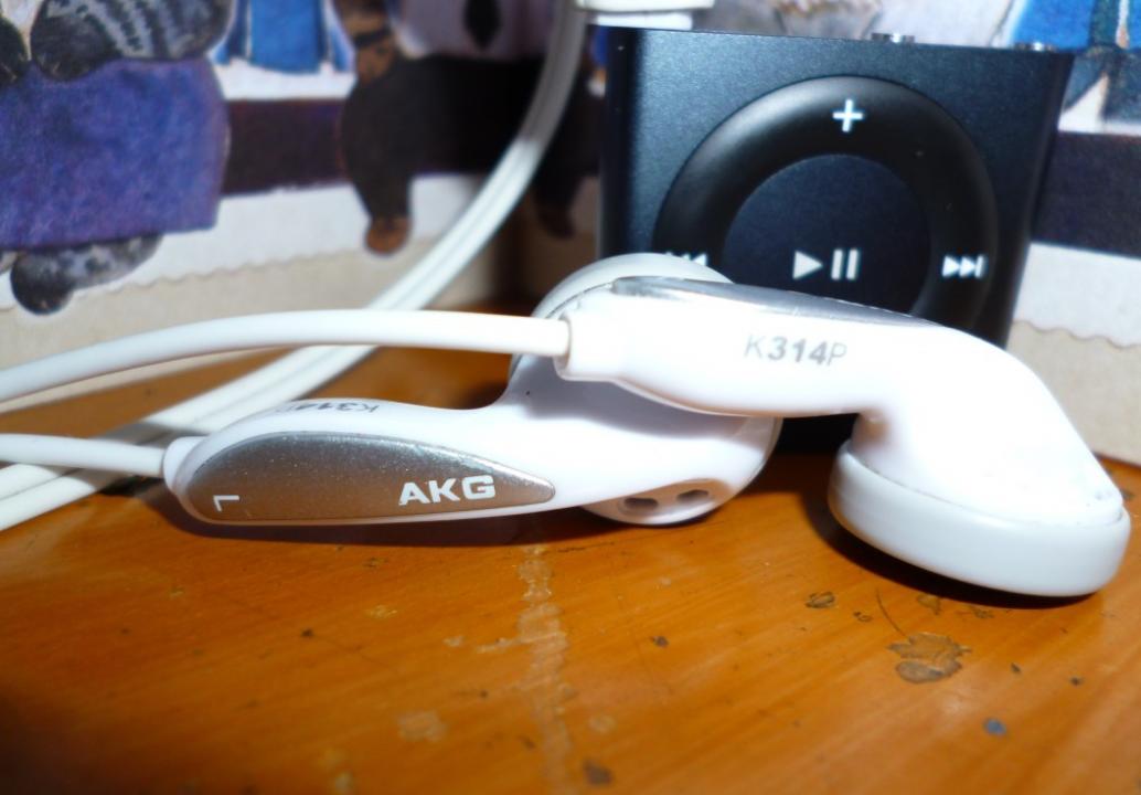 平头耳塞优缺点,平头耳塞式耳机越来越少