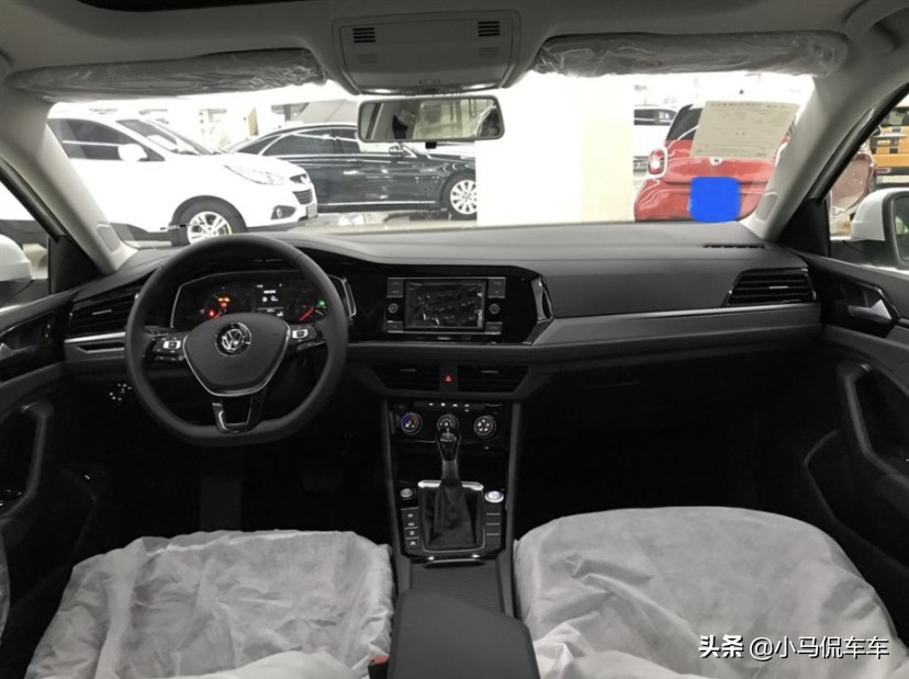 想买1.4T的大众速腾,这车适合新手司机开吗?实际价格大约多少?