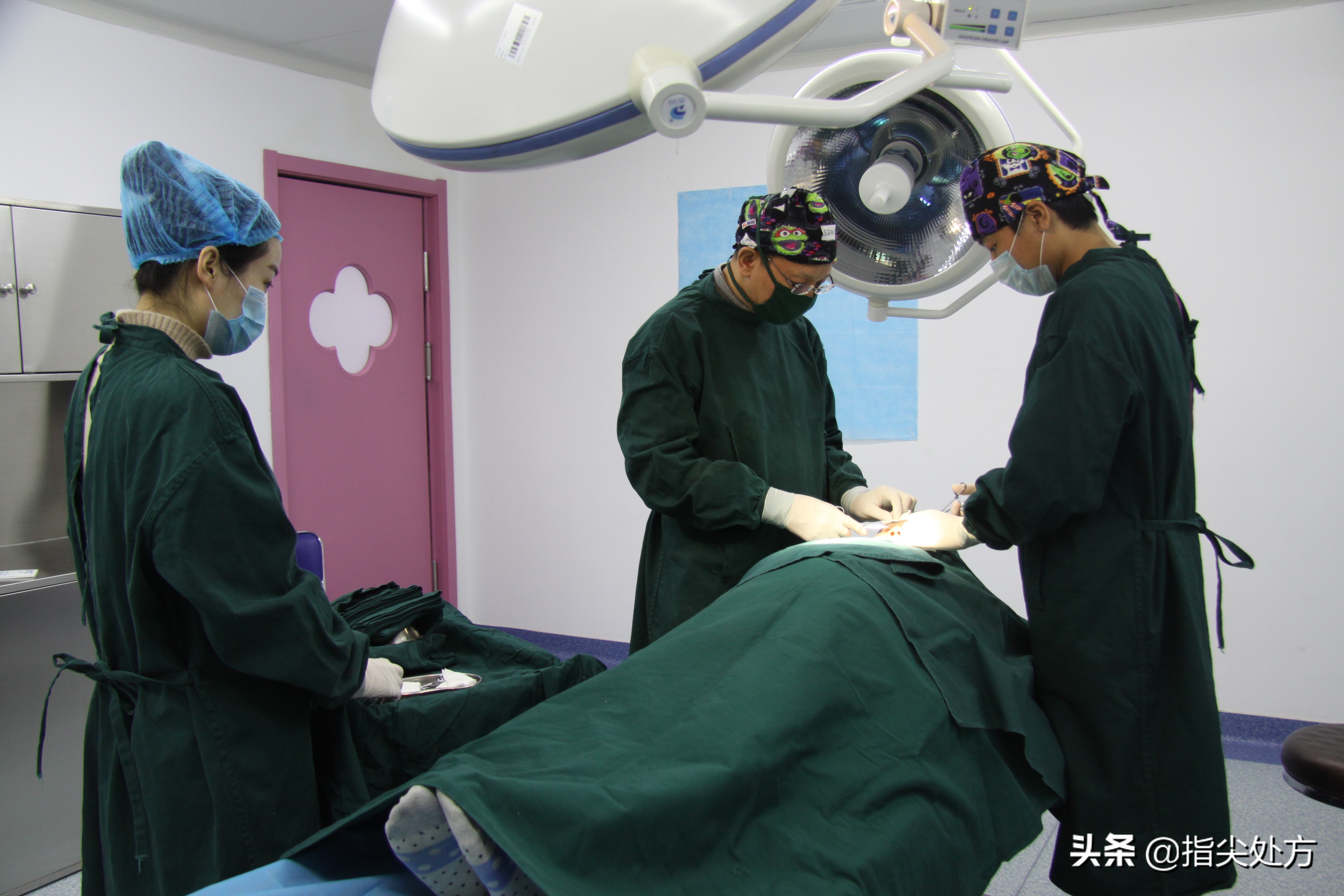 乳腺癌自体脂肪重建的副作用,乳腺癌自体脂肪重建乳房