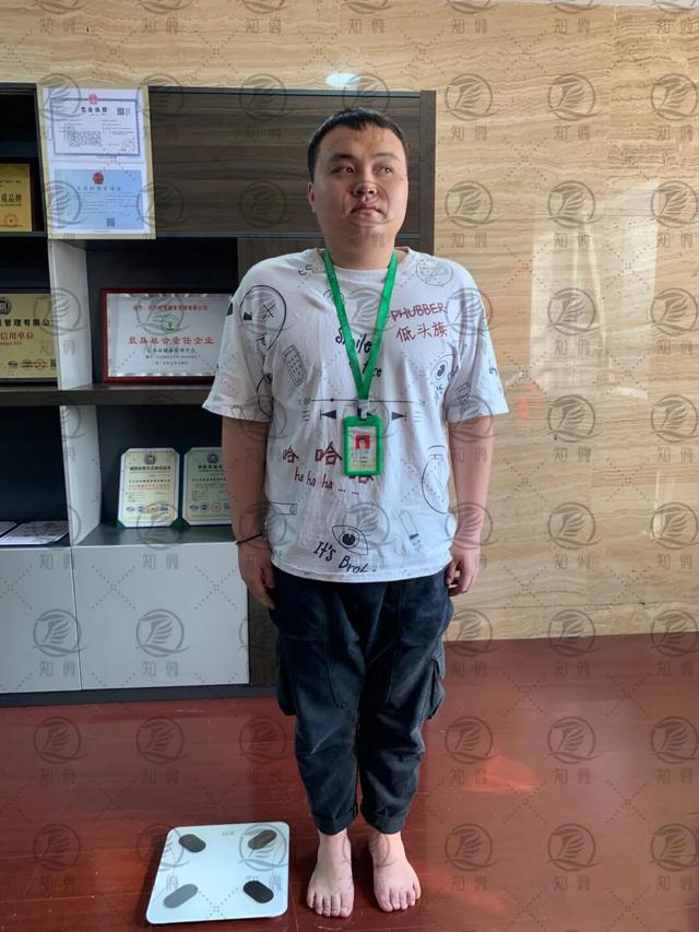 【知俏案例】减脂大作战！看减肥大赛冠军如何月瘦20斤？