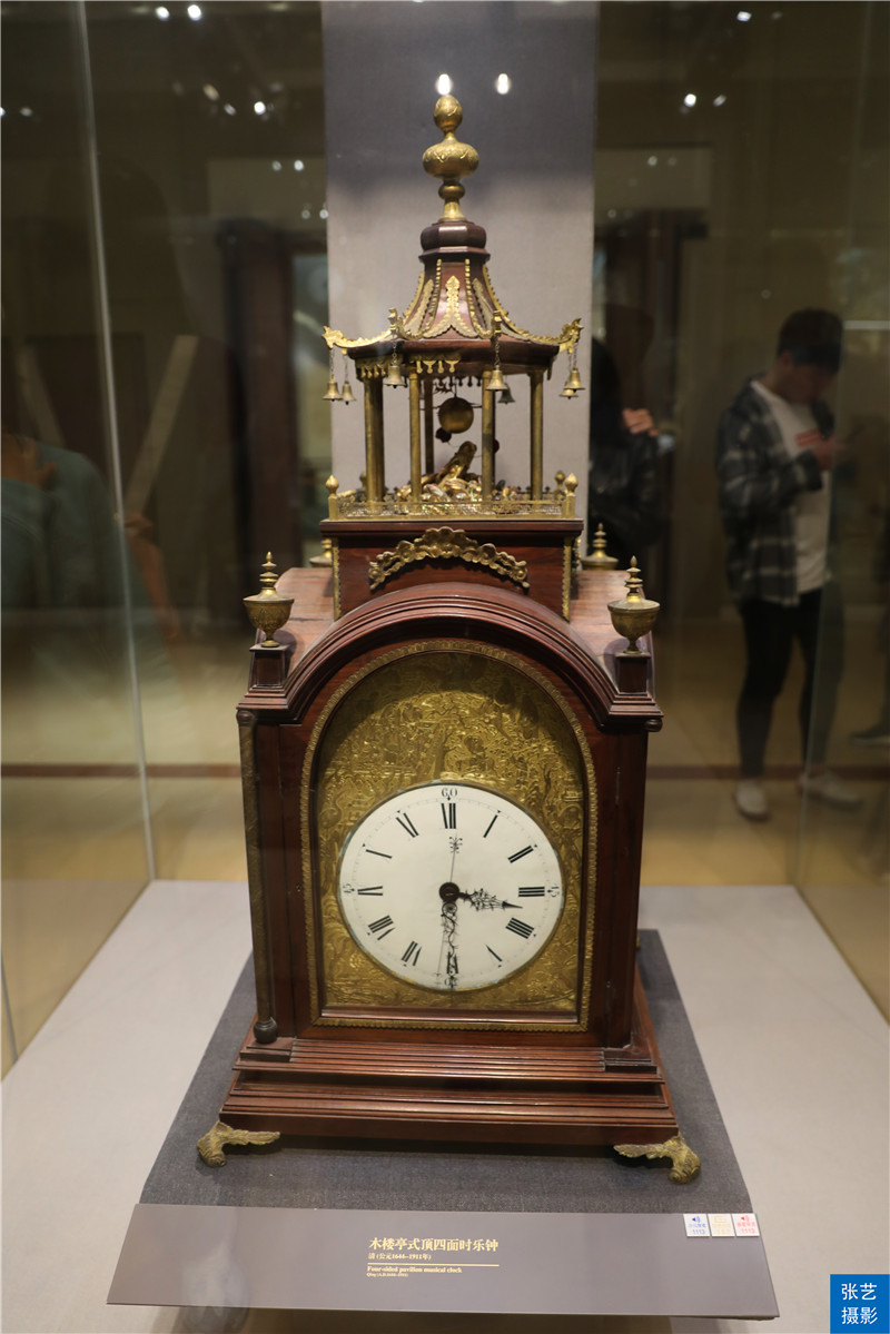 南京博物院，百年前精美灵动的钟表，在修复师的手下再次焕发生机