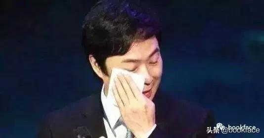 47年,“嘿嘿嘿”的污妖王要走了。有些人看着越不正经,越是深情