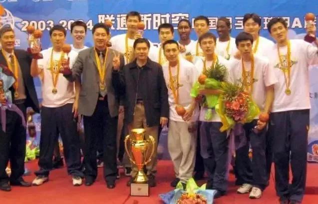 篮球广东五虎李群,篮球李群个人资料