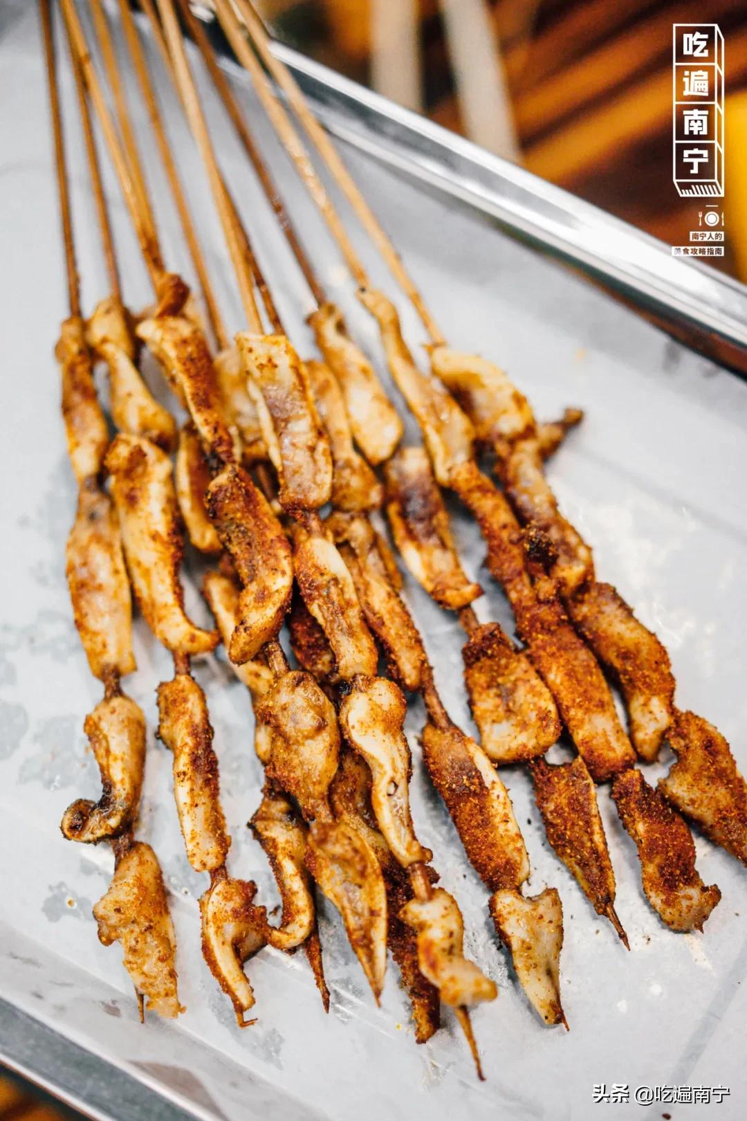 南宁东盟商务区烧烤摊,南宁2021烧烤店铺排行榜前十名